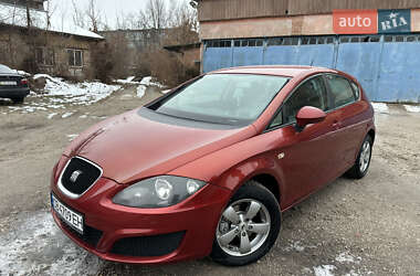 Хэтчбек SEAT Leon 2009 в Нежине