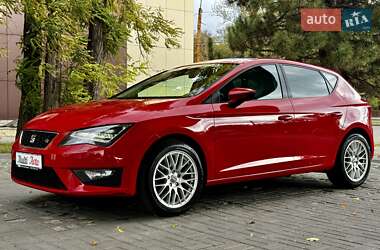 Хэтчбек SEAT Leon 2013 в Днепре