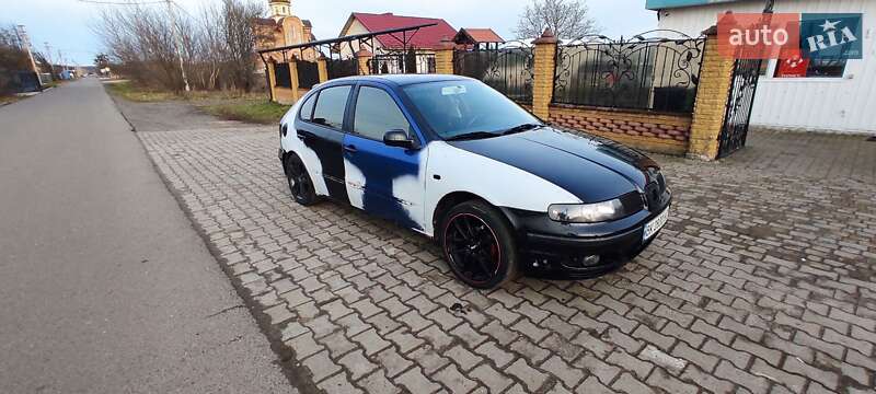 Хетчбек SEAT Leon 2002 в Луцьку