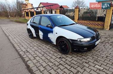 Хэтчбек SEAT Leon 2002 в 