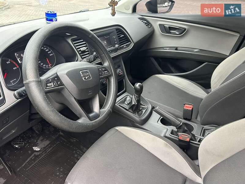 Универсал SEAT Leon 2014 в Киеве