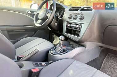 Хетчбек SEAT Leon 2005 в Миколаєві