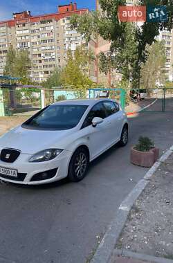 Хетчбек SEAT Leon 2010 в 