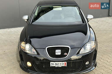 Хэтчбек SEAT Leon 2012 в Луцке