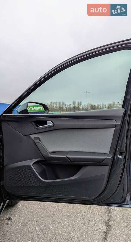 Универсал SEAT Leon 2020 в Киеве