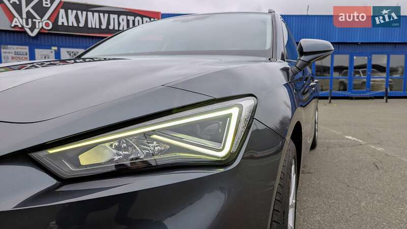 Универсал SEAT Leon 2020 в Киеве