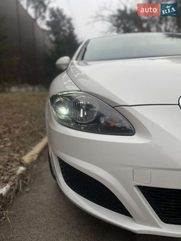 Хетчбек SEAT Leon 2010 в Києві