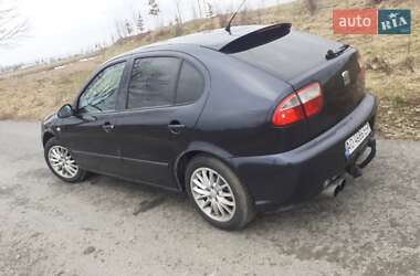 Хэтчбек SEAT Leon 2005 в 