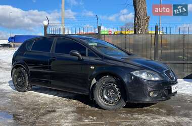 Хэтчбек SEAT Leon 2007 в Киеве