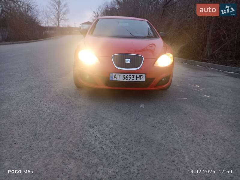 Хетчбек SEAT Leon 2011 в Івано-Франківську