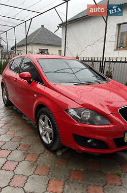 Хэтчбек SEAT Leon 2011 в Иршаве