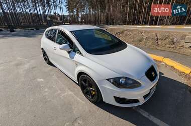 Хэтчбек SEAT Leon 2009 в 