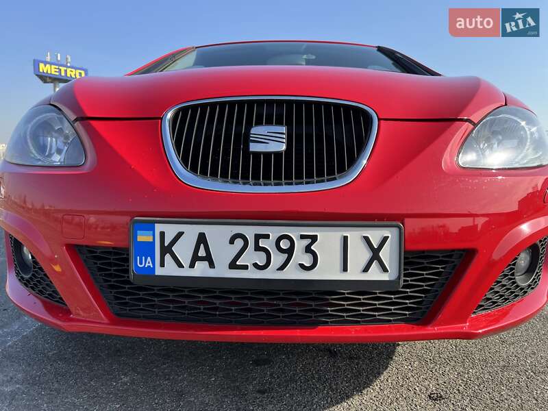Хэтчбек SEAT Leon 2011 в Киеве фото 8 Хэтчбек SEAT Leon 2011 в Киеве