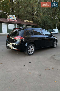Хэтчбек SEAT Leon 2008 в 