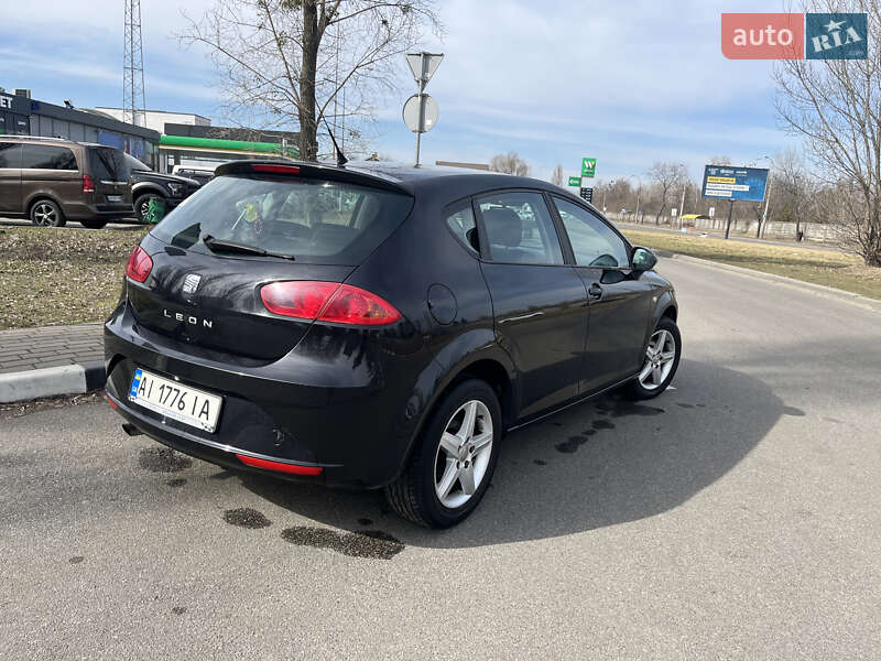 Хетчбек SEAT Leon 2011 в Києві