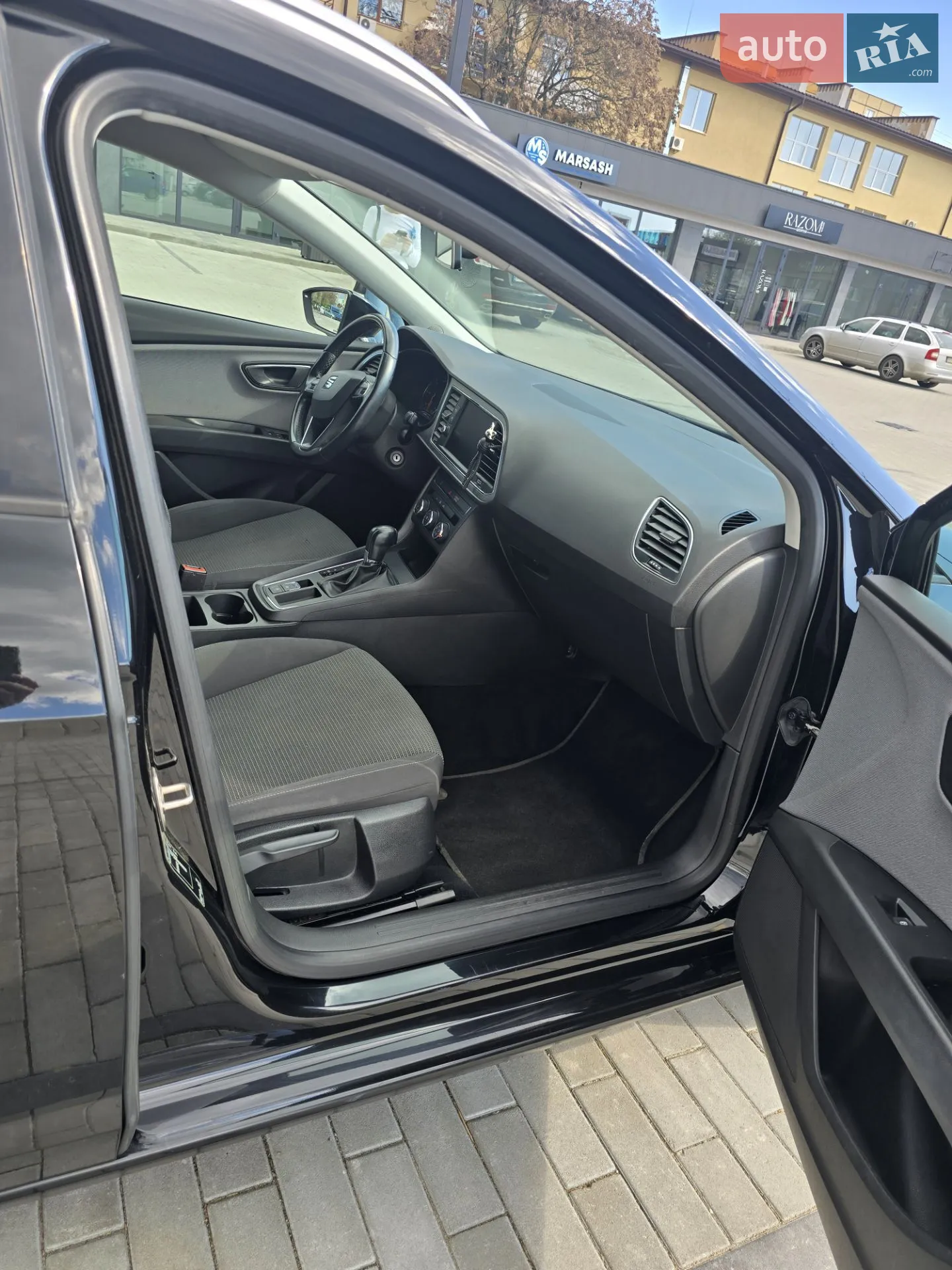 2017 SEAT Leon - мініатюра 11