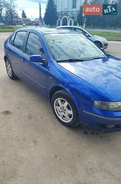 Хетчбек SEAT Leon 2001 в Охтирці