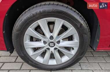 Хэтчбек SEAT Leon 2017 в 