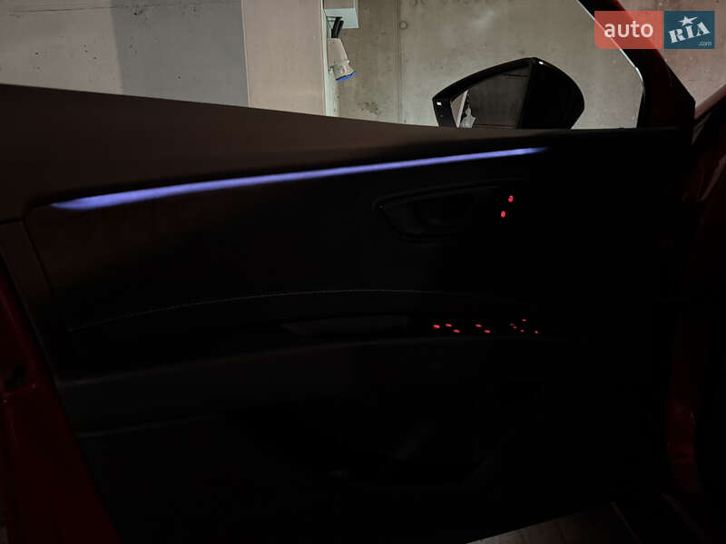 Хетчбек SEAT Leon 2019 в Львові