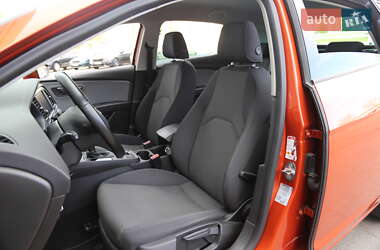 Хэтчбек SEAT Leon 2018 в 