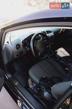Хэтчбек SEAT Leon 2008 в 