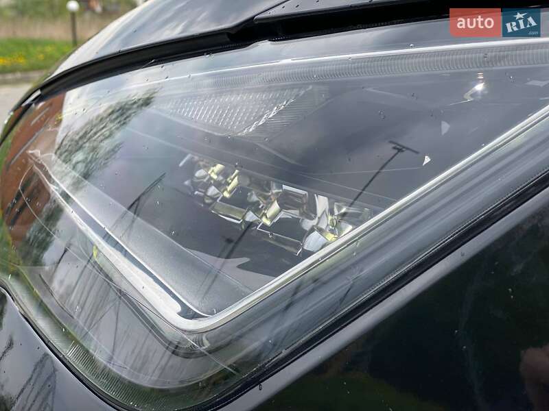 Универсал SEAT Leon 2014 в Львове