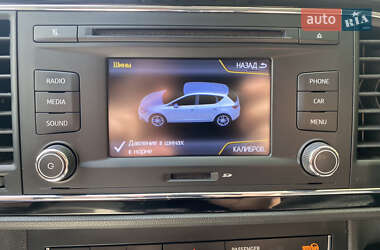 Хэтчбек SEAT Leon 2013 в 