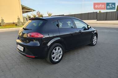 Хэтчбек SEAT Leon 2009 в 