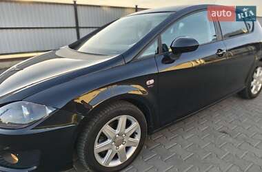 Хэтчбек SEAT Leon 2009 в 