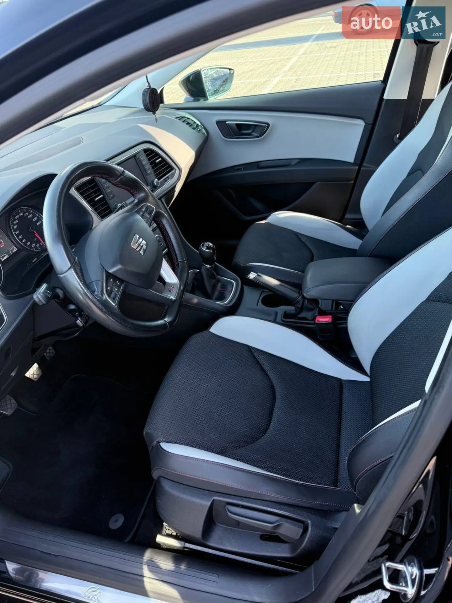 2016 SEAT Leon - мініатюра 20