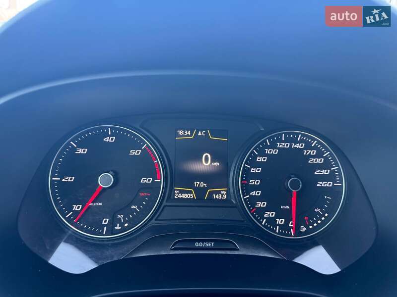 Универсал SEAT Leon 2016 в Киеве