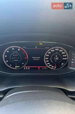 Хетчбек SEAT Leon 2015 в 