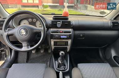 Хетчбек SEAT Leon 2005 в 
