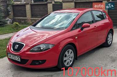 Хетчбек SEAT Leon 2006 в Києві