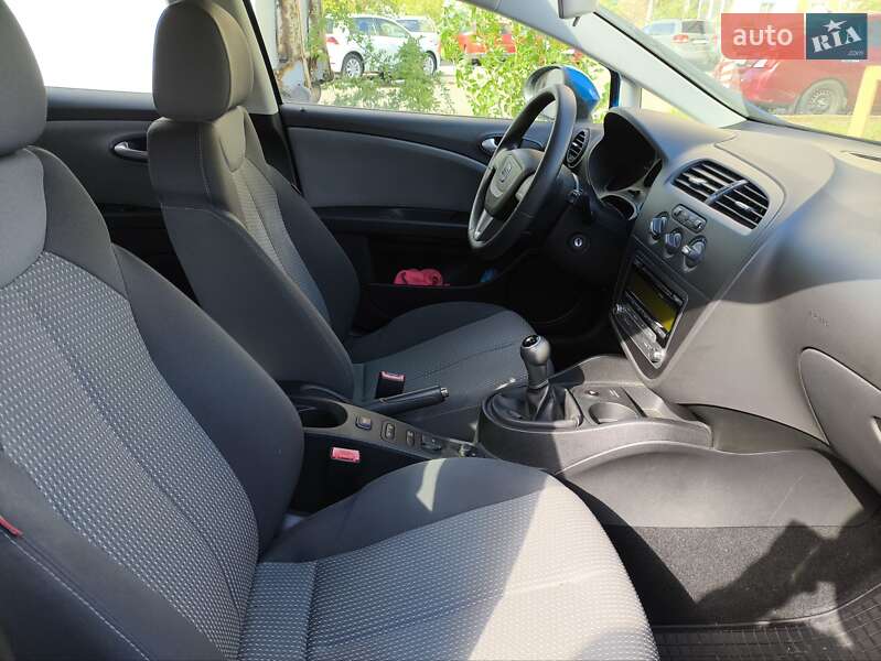 Хетчбек SEAT Leon 2011 в Києві