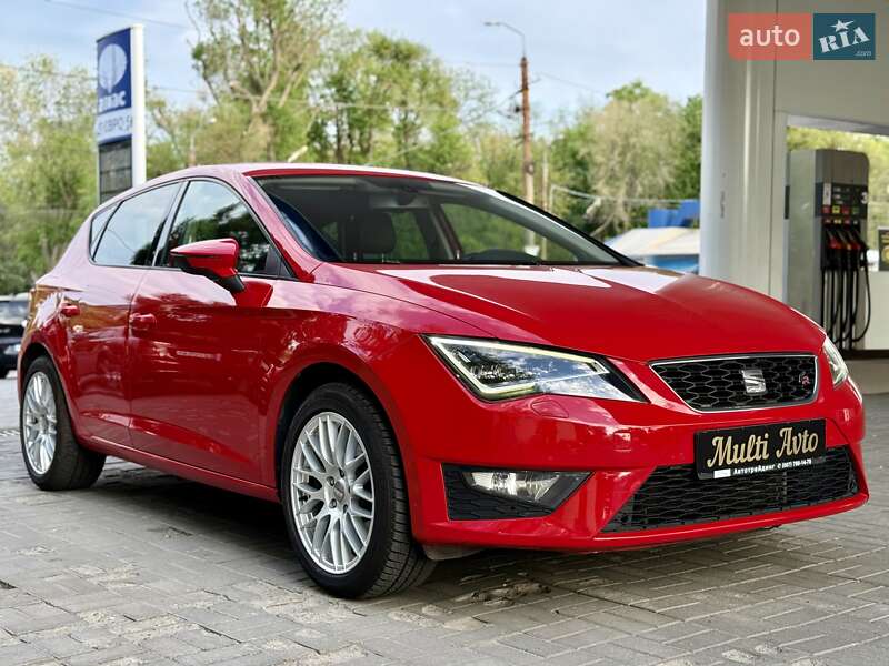 Хетчбек SEAT Leon 2013 в Дніпрі