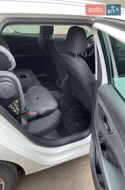 Универсал SEAT Leon 2014 в 
