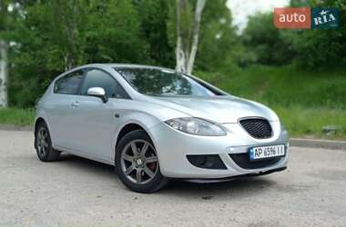 Хэтчбек SEAT Leon 2007 в 