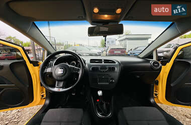 Хэтчбек SEAT Leon 2007 в 