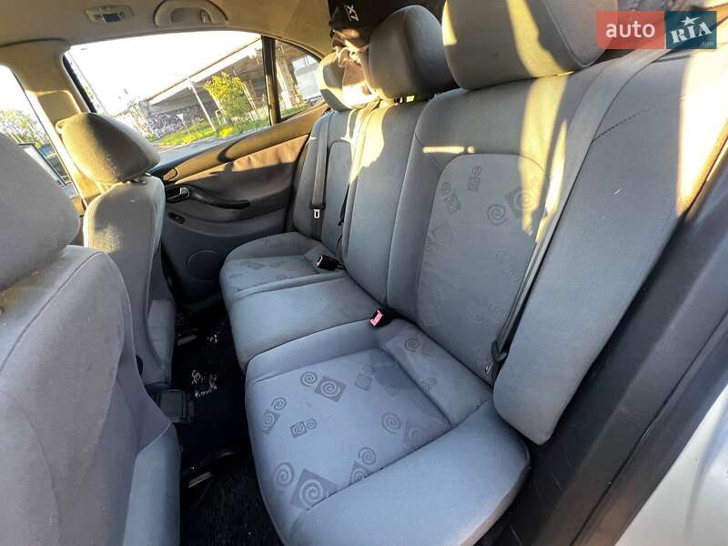 Хэтчбек SEAT Leon 2001 в Львове