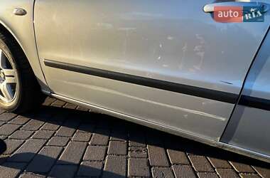 Хэтчбек SEAT Leon 2001 в 