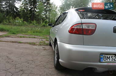 Хэтчбек SEAT Leon 2001 в 