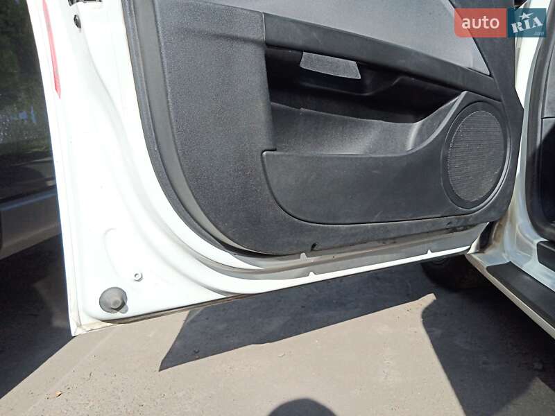 Хэтчбек SEAT Leon 2010 в Чернигове