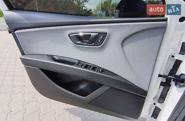 Хетчбек SEAT Leon 2019 в 