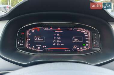 Хетчбек SEAT Leon 2019 в 