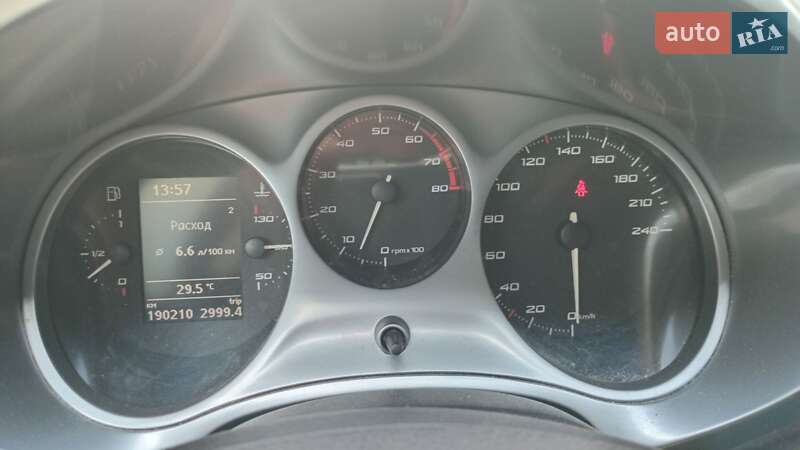 Хэтчбек SEAT Leon 2011 в Сумах фото 6 Хэтчбек SEAT Leon 2011 в Сумах