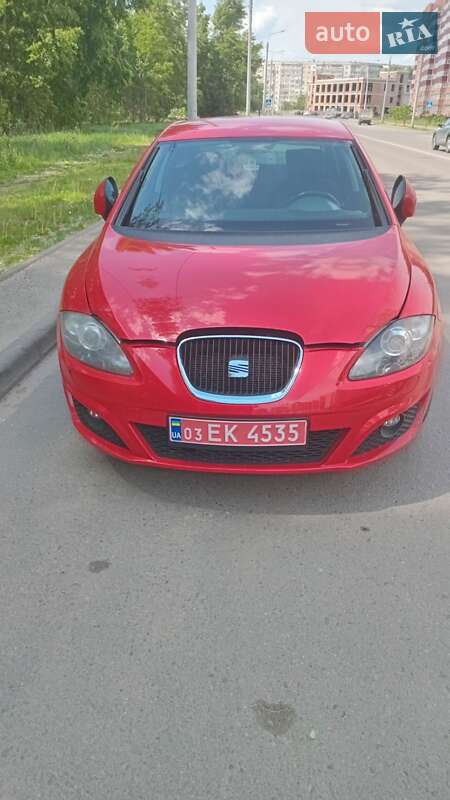 Хэтчбек SEAT Leon 2011 в Сумах фото 12 Хэтчбек SEAT Leon 2011 в Сумах