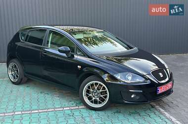 Хетчбек SEAT Leon 2009 в Кам'янському