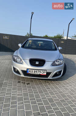 Хэтчбек SEAT Leon 2010 в Харькове