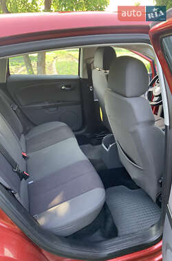 Хэтчбек SEAT Leon 2008 в 